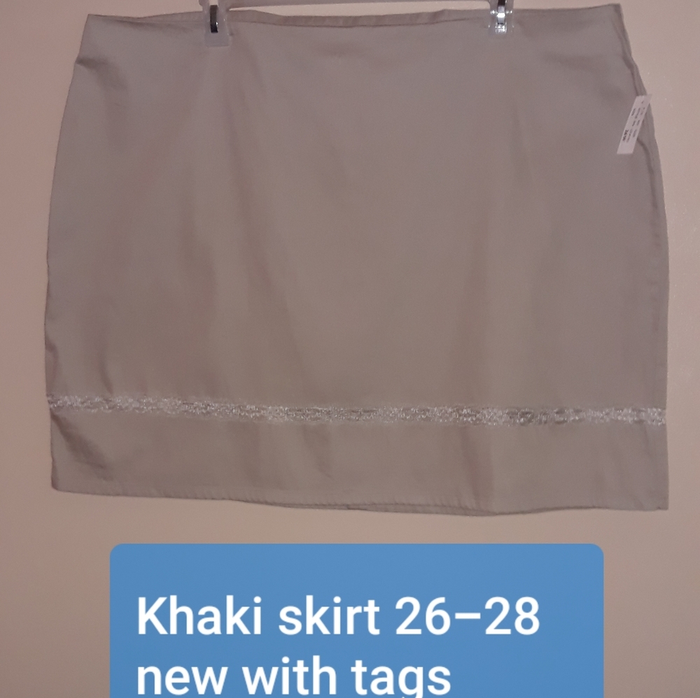 26/28 Que Pasa khaki shirt